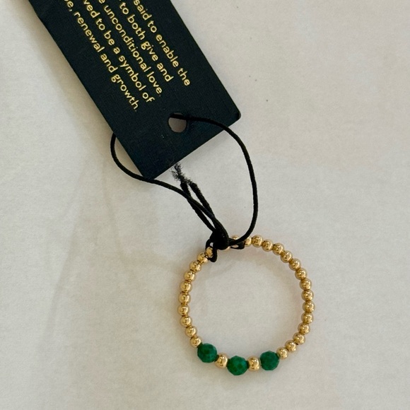 14K Gold Emerald Beaded Ring - Picture 2 of 4